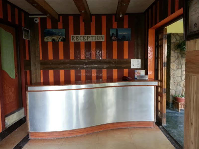 Hotel Broadway Darjeeling  Esterno foto